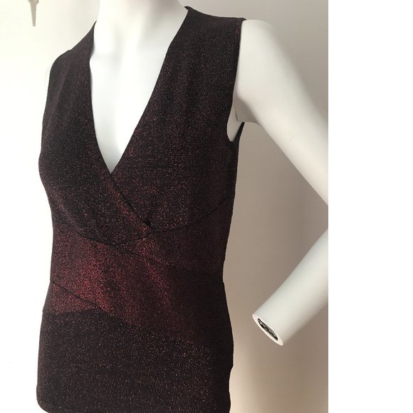 Le Chateau Red Black sparkly top tank blouse sleeveless v-neck stretchy NWT - Picture 1 of 4